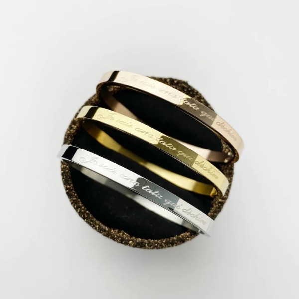 Bracelet Jonc or fin en acier inoxydable personnalisé "je suis une tata qui déchire"